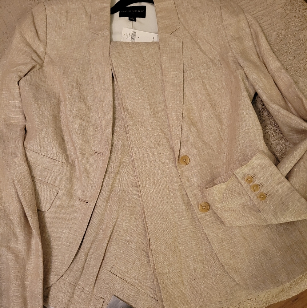 Linen pant suit